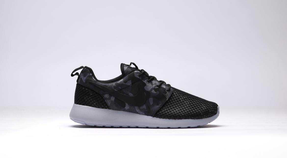 Nike Roshe One Prm Plus "All Black"