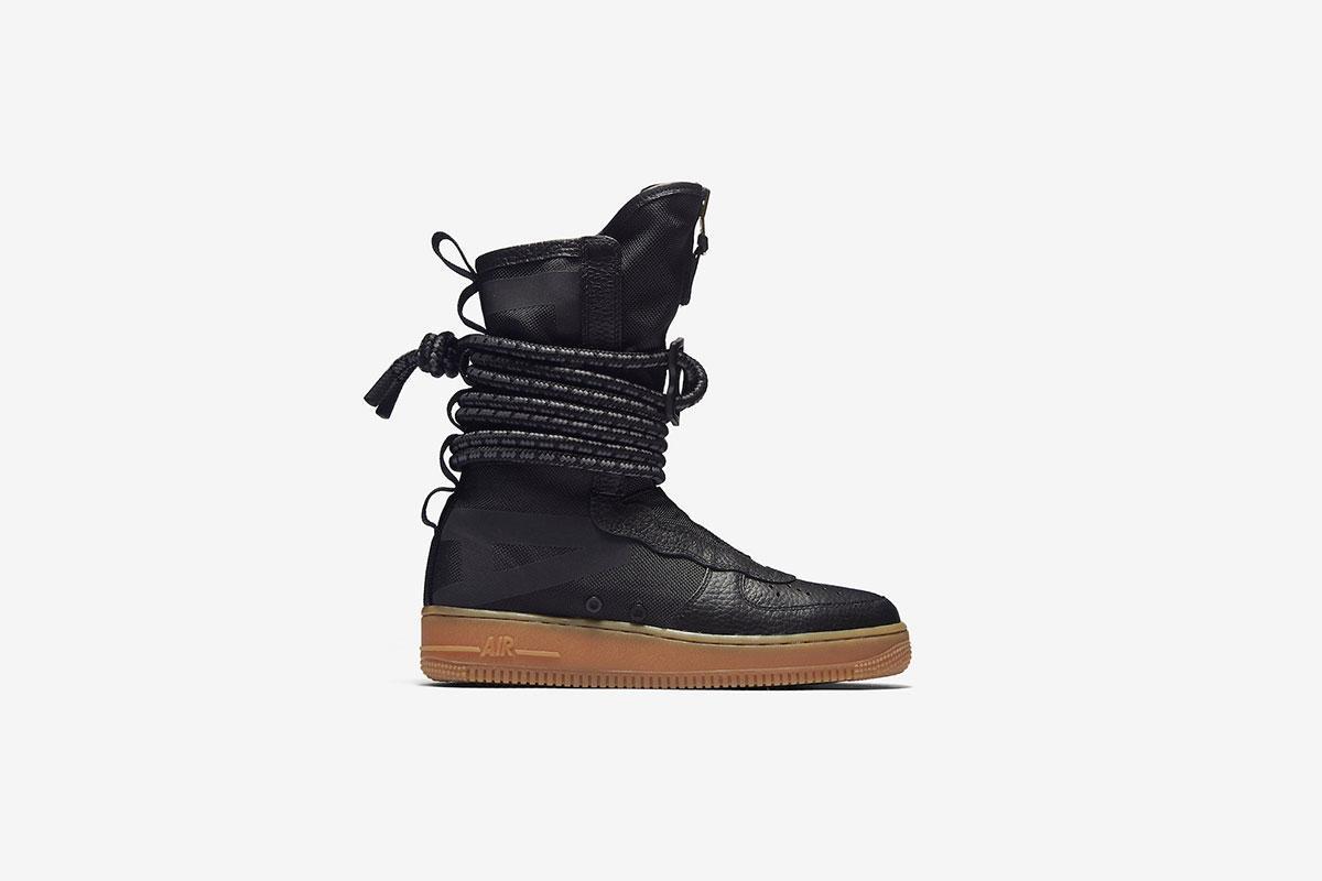 Nike WMNS Sf Air Force 1 Hi "Black"