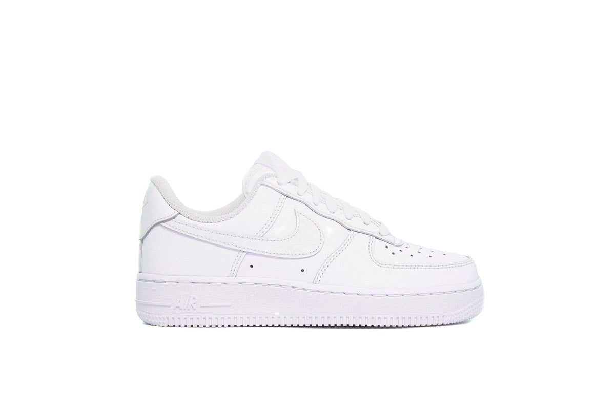 Nike Wmns Air Force 1 07 "All White"