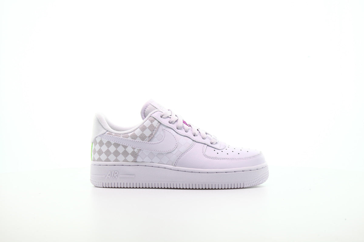 Nike WMNS Air Force 1 Low "Barely Grape"
