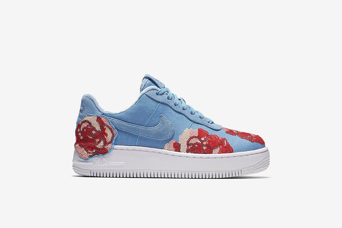 Nike WMNS Air Force 1 Upstep Lux "December Sky"