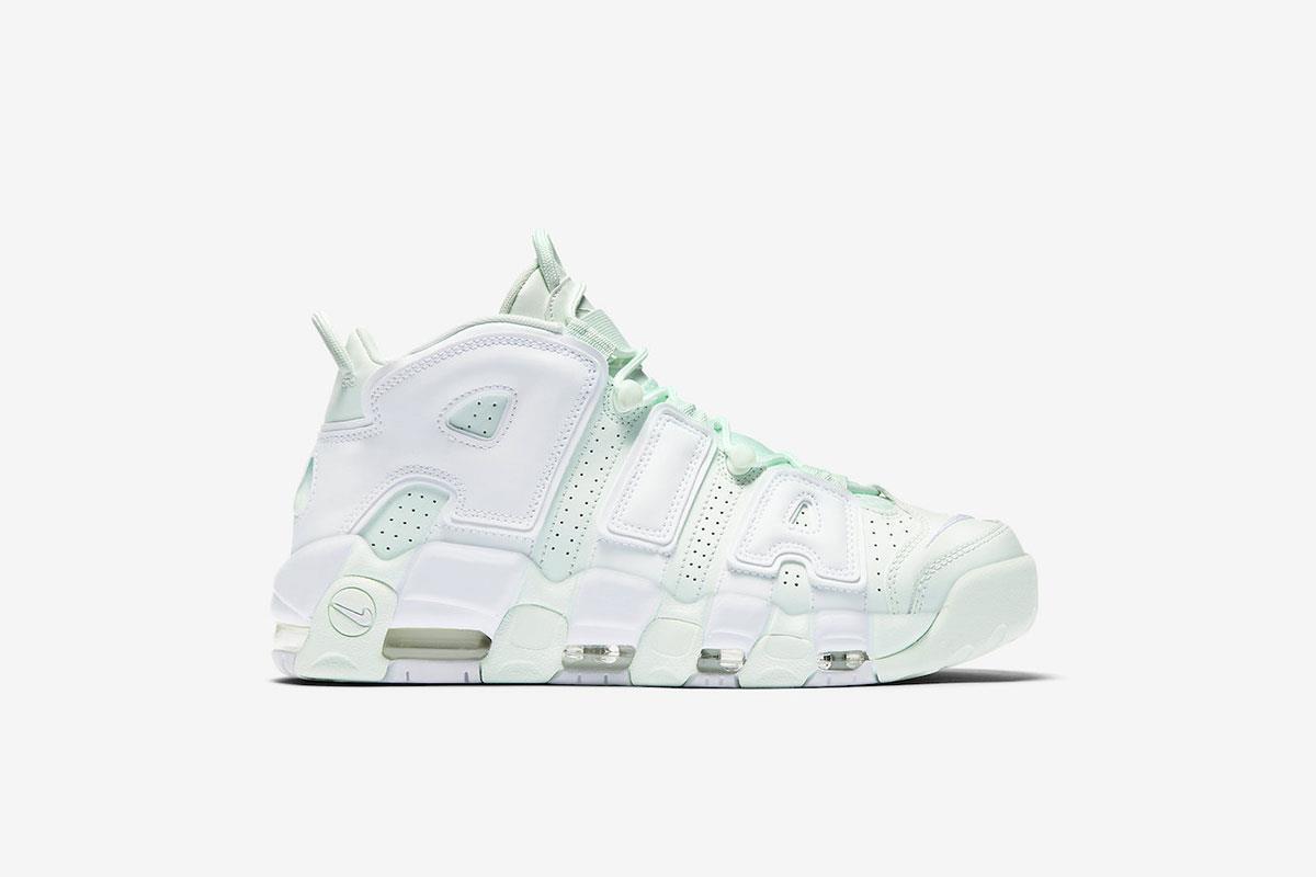 Nike Wmns Air More Uptempo "Barely Green"