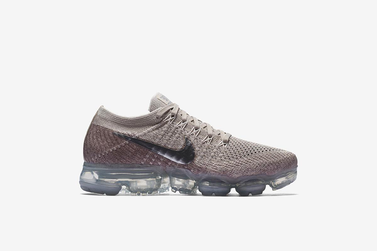 Nike Wmns Air Vapormax Flyknit "String"