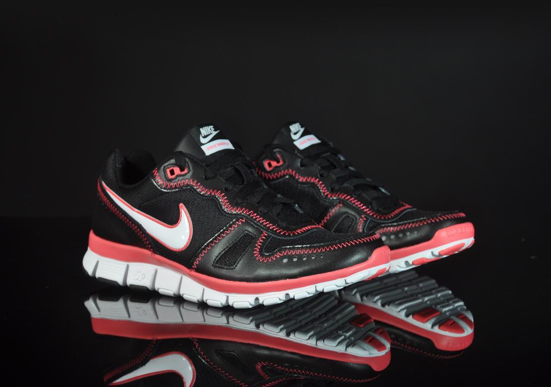 Nike Wmns Free Waffle AC Leather