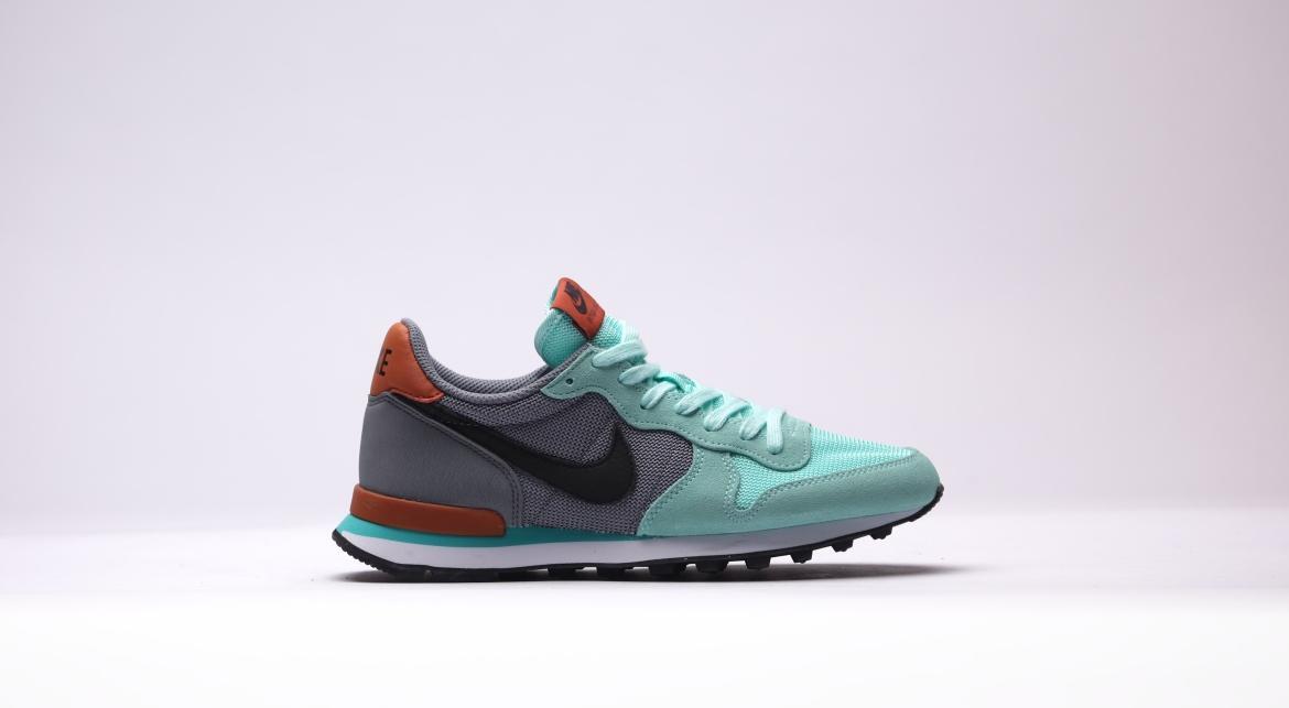 Nike Wmns Internationalist "teal"