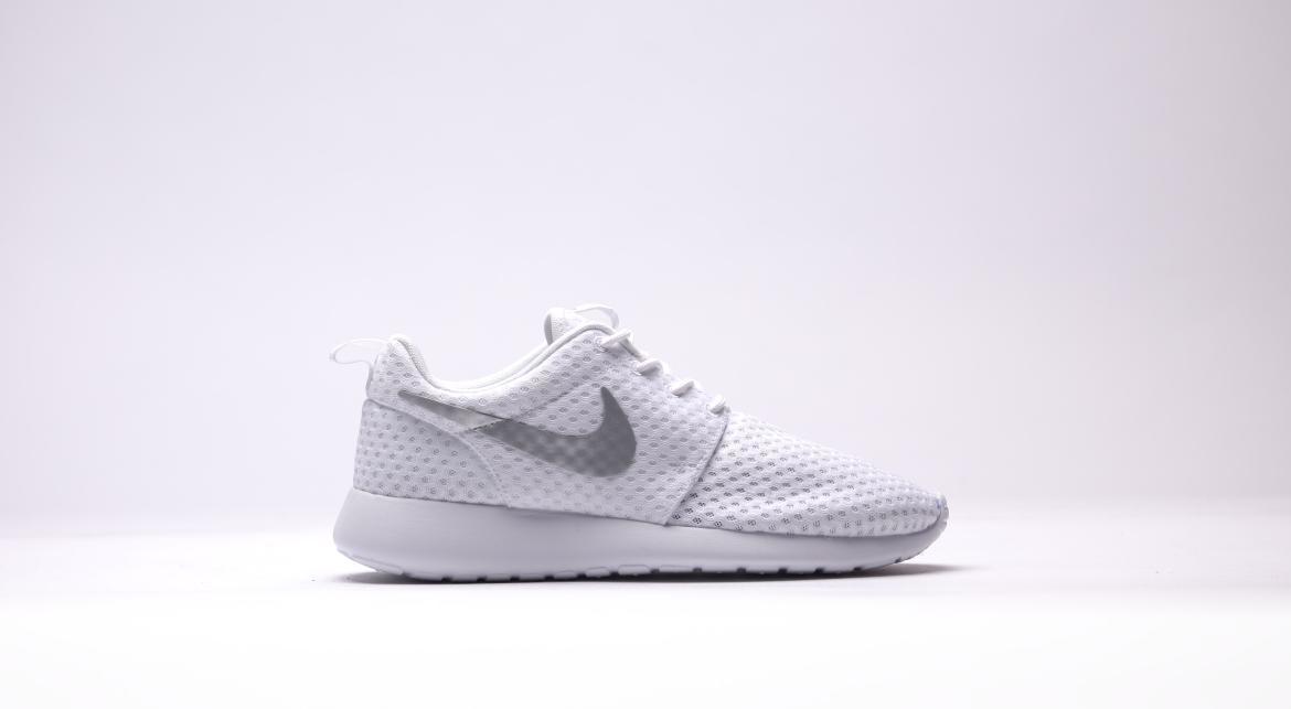 Nike Wmns Roshe One Br "metallic Platinum"