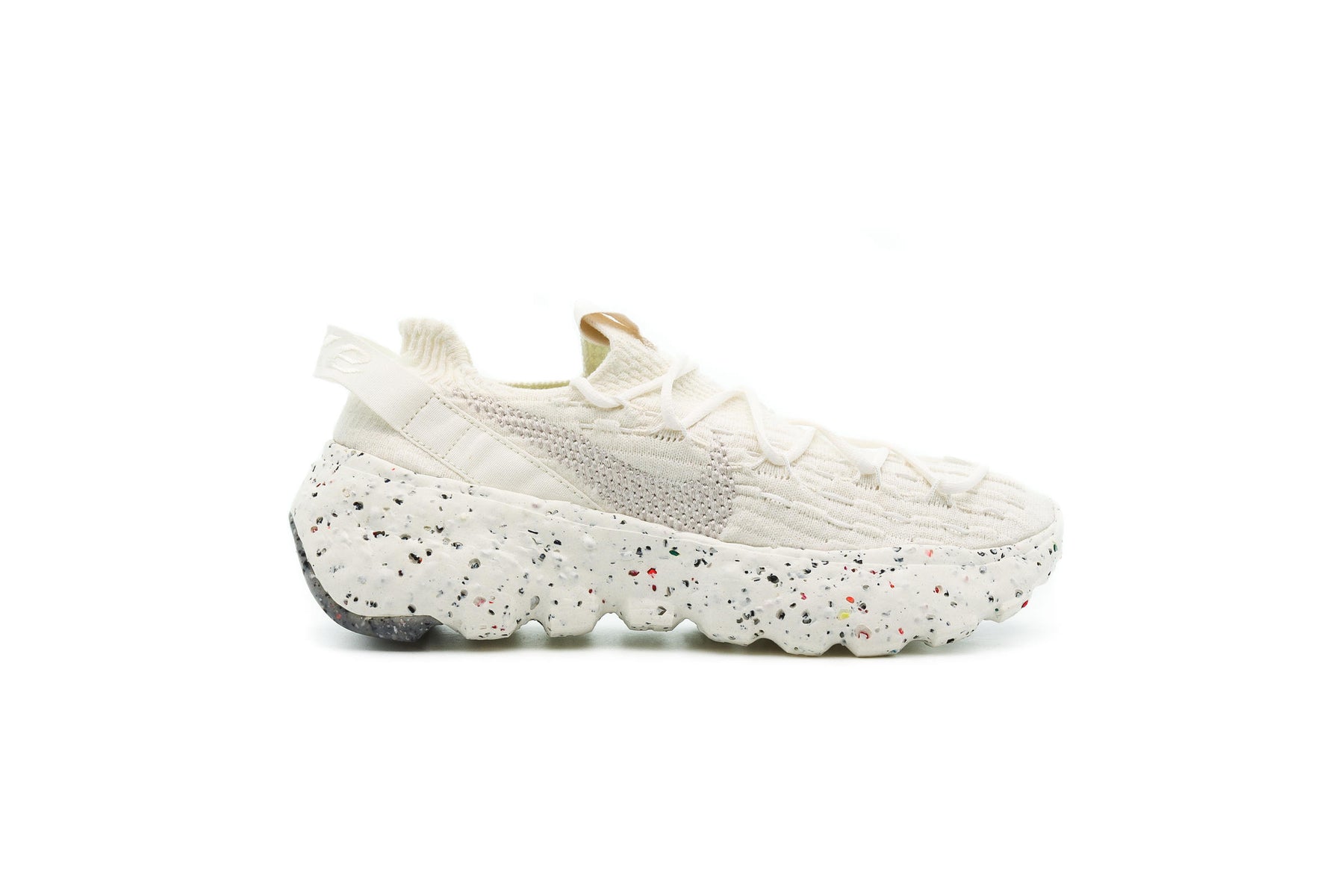 Nike WMNS SPACE HIPPIE 04