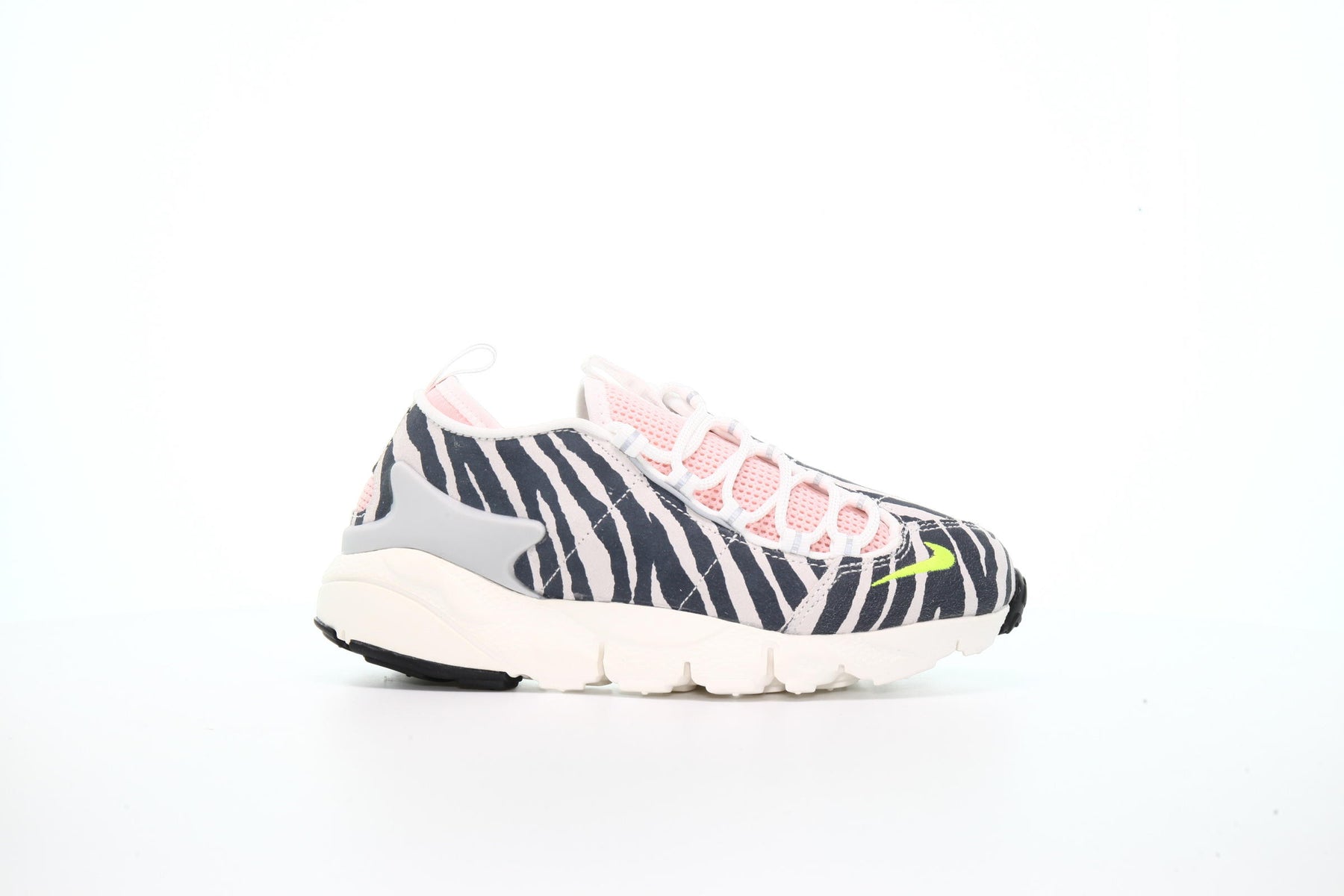 Nike x Olivia Kim WMNS Air Footscape NXN "Summit White"