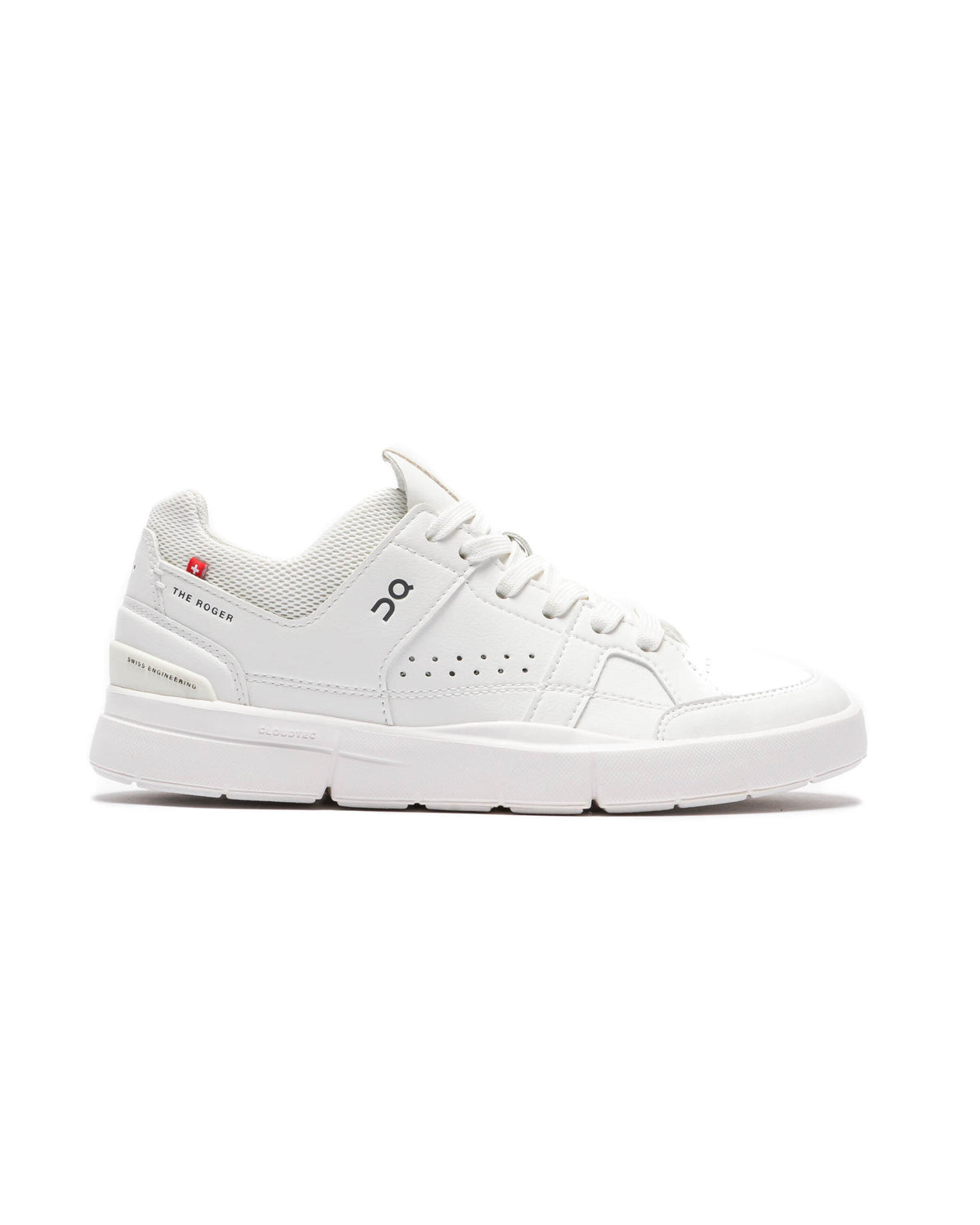 ON WMNS THE ROGER CLUBHOUSE "ALL WHITE"