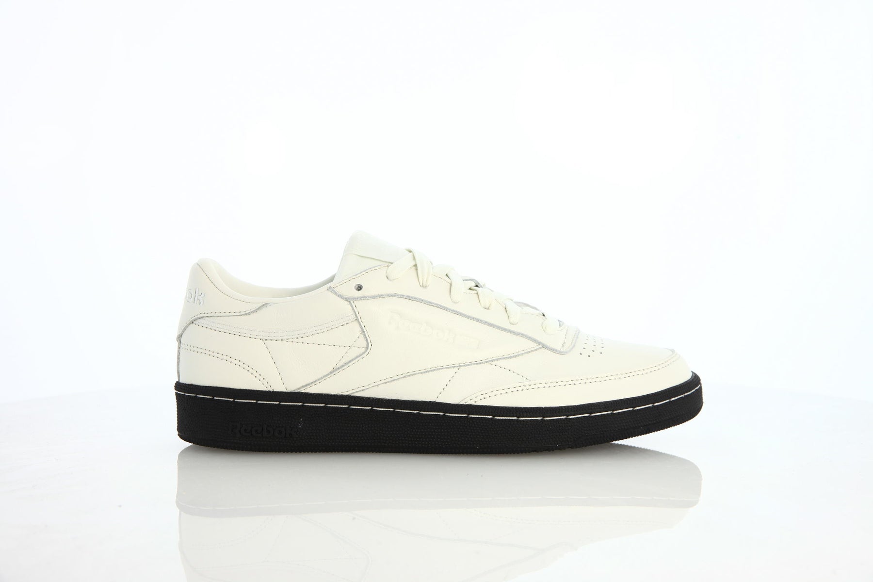 Reebok Club C 85 Np "Chalk"