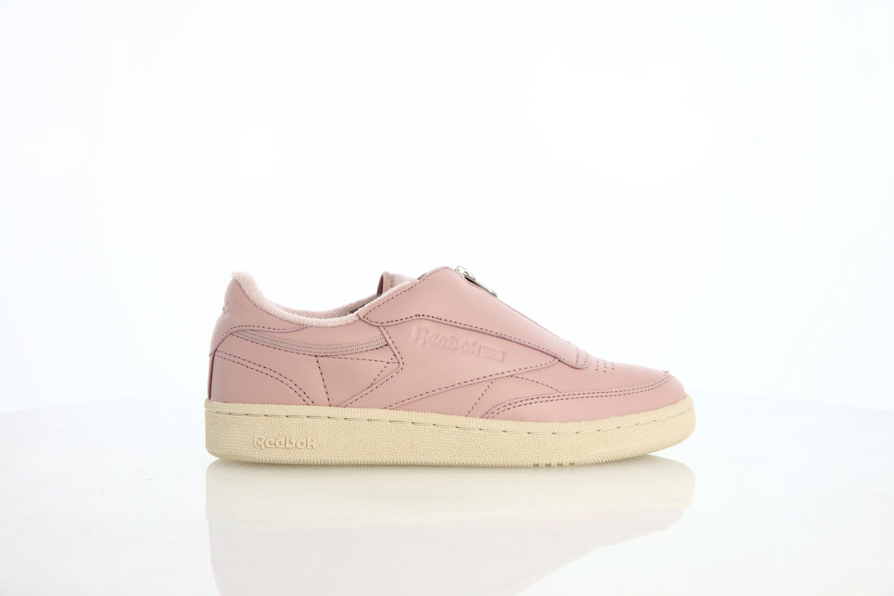 Reebok x Gigi Hadid Club C 85 Zip  W "Pink"