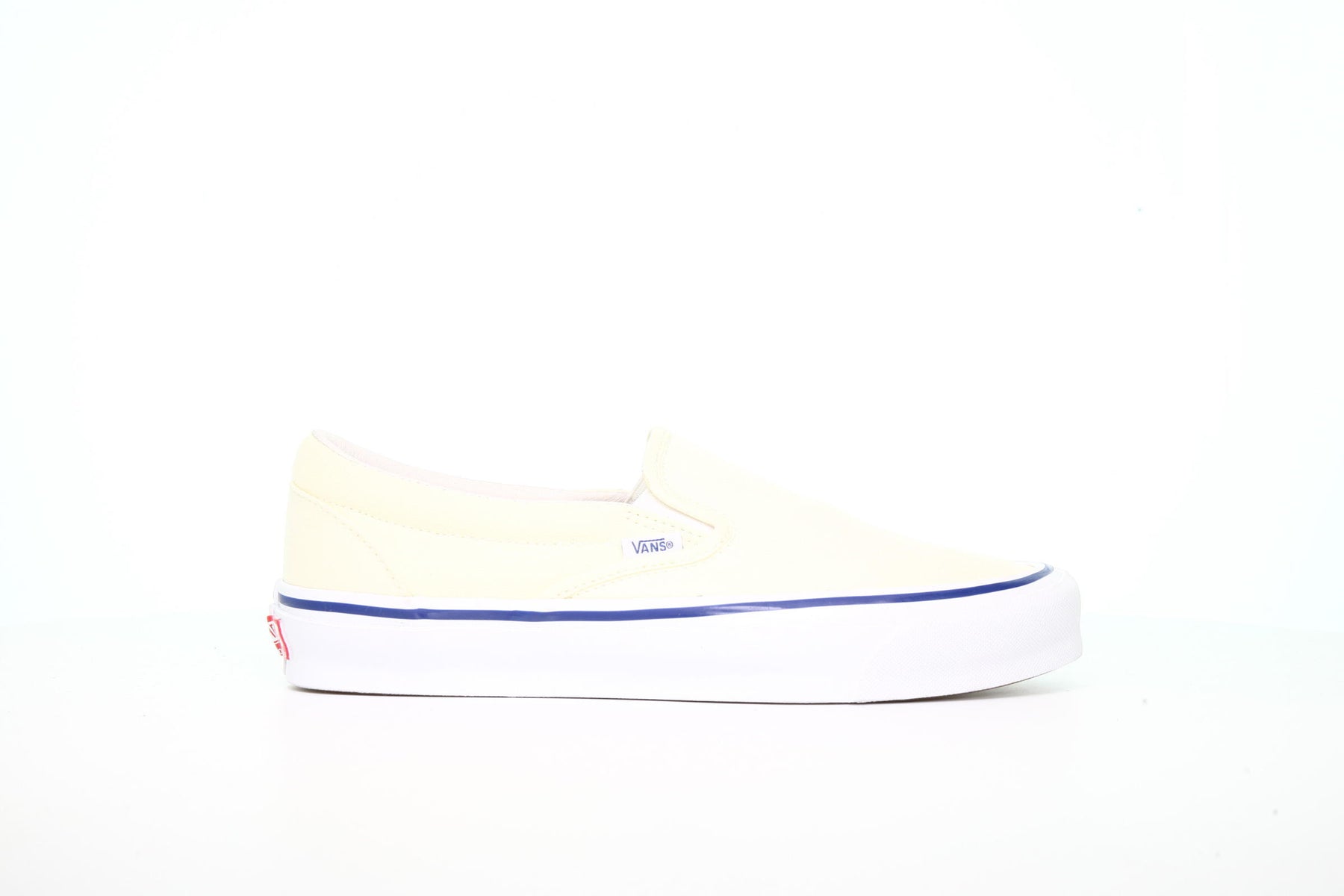 Vans OG Classic Slip-On LX "Classic White"