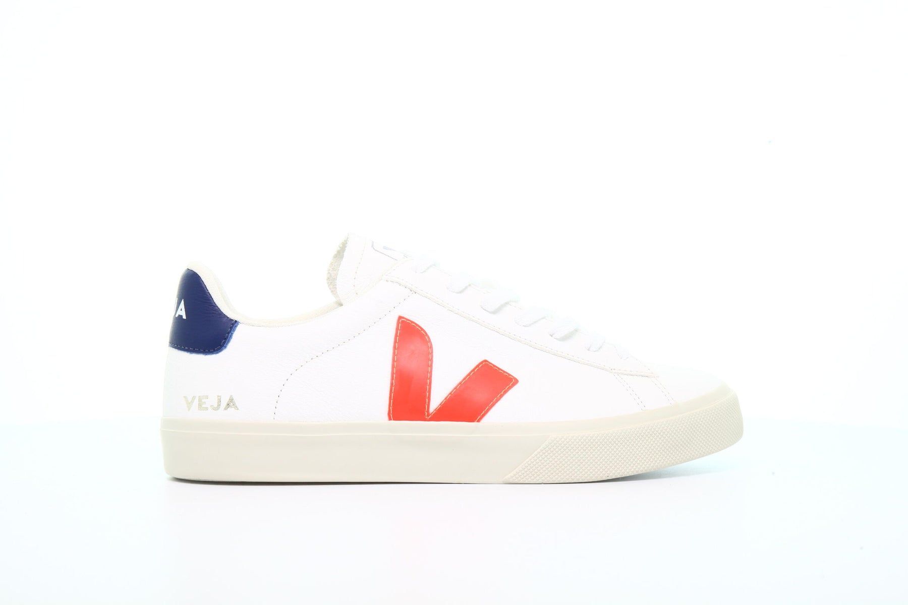 Veja Campo "Orange Fluo"