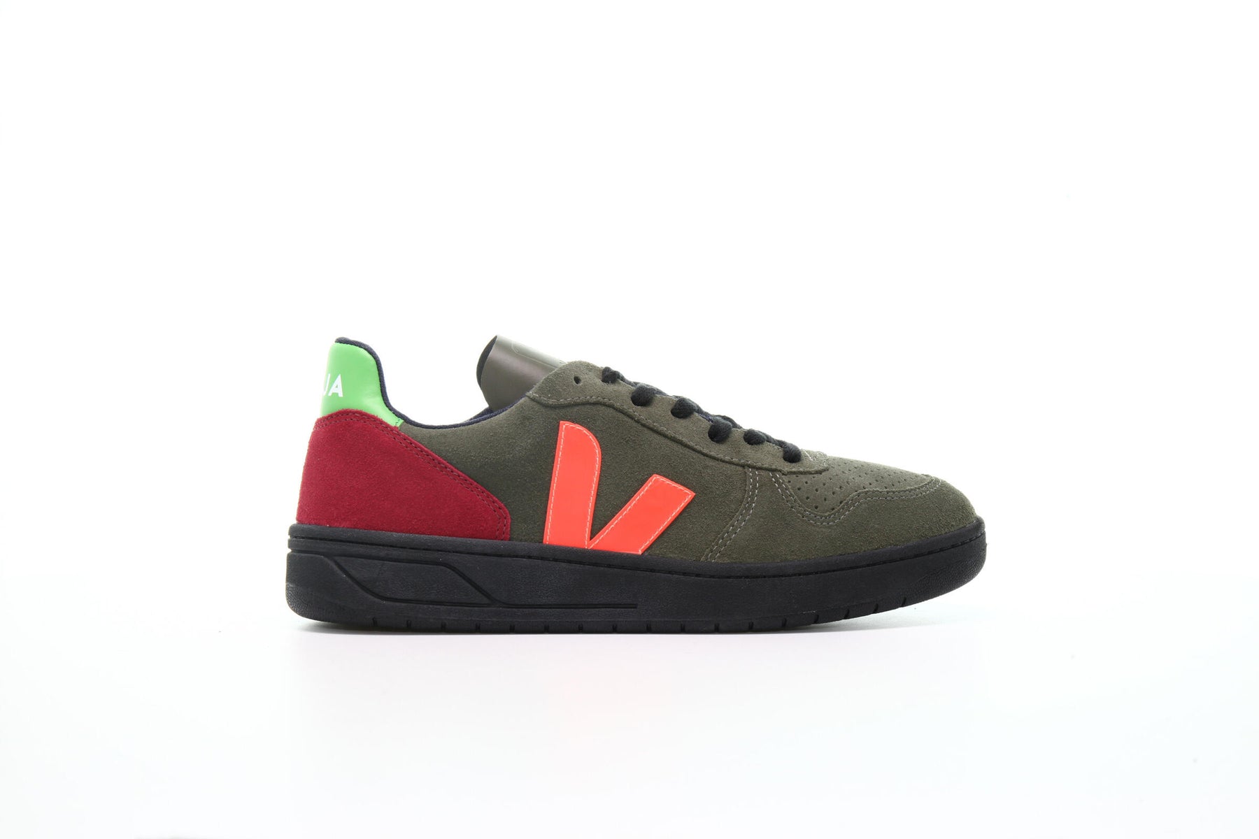 Veja V-10 Bastille "Olive Multico"