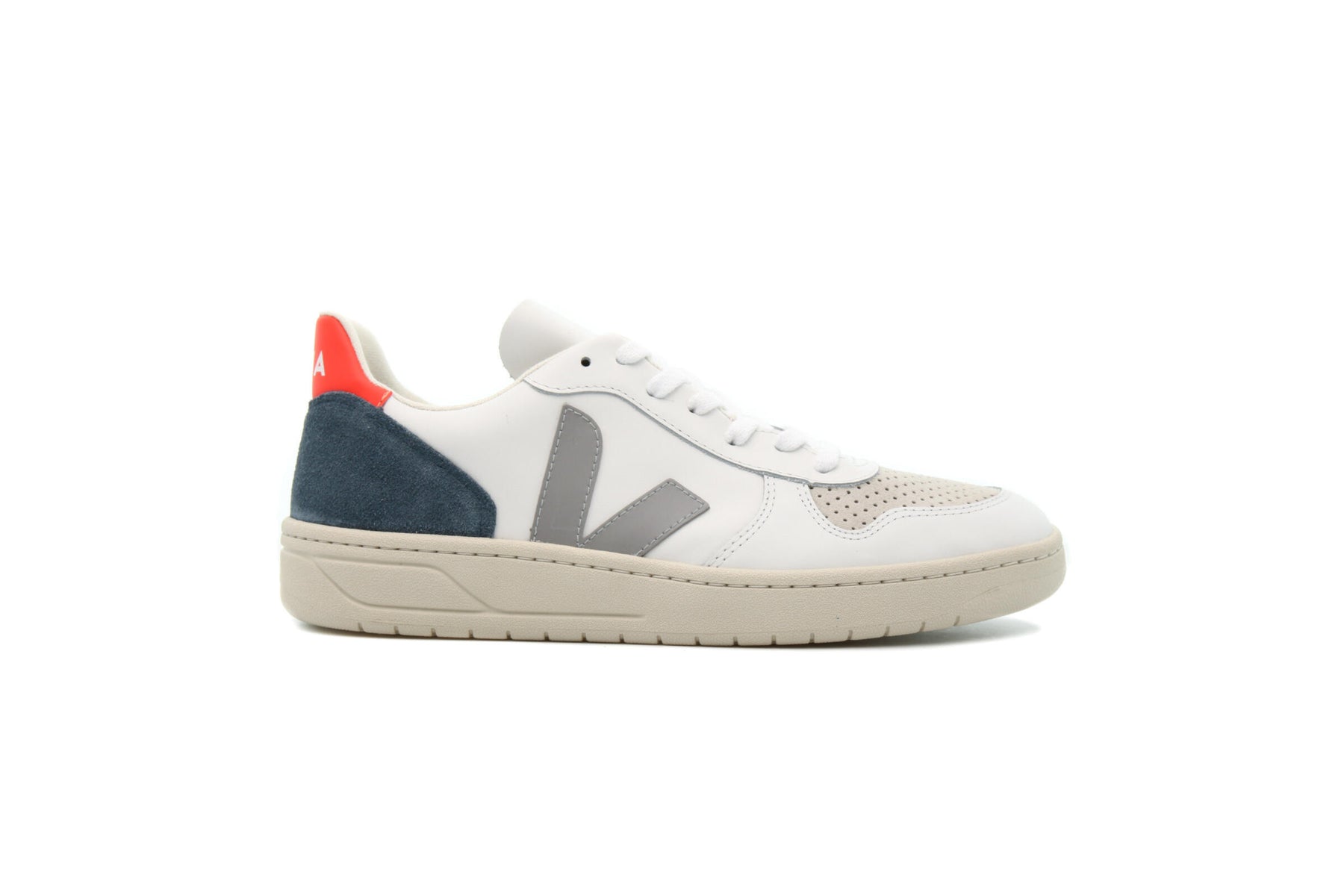 Veja V-10 "OXFORD GREY"