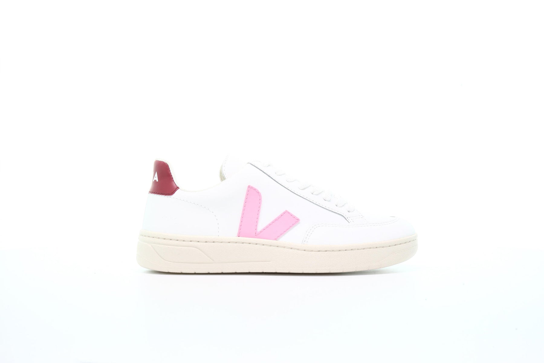 Veja WMNS V-12 Leather "Guimauve"