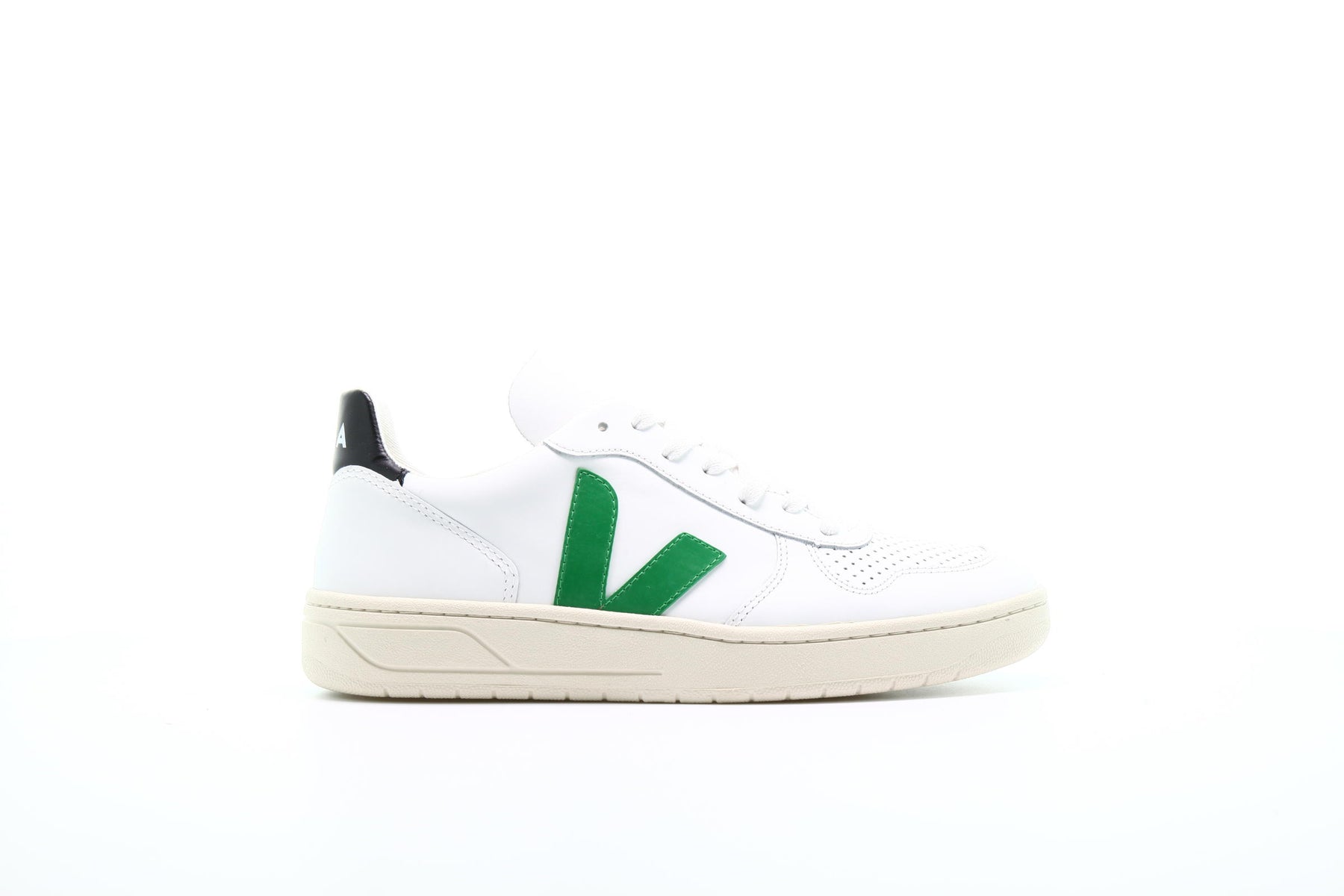 Veja V10 Leather "Extra White Emeraude Black"