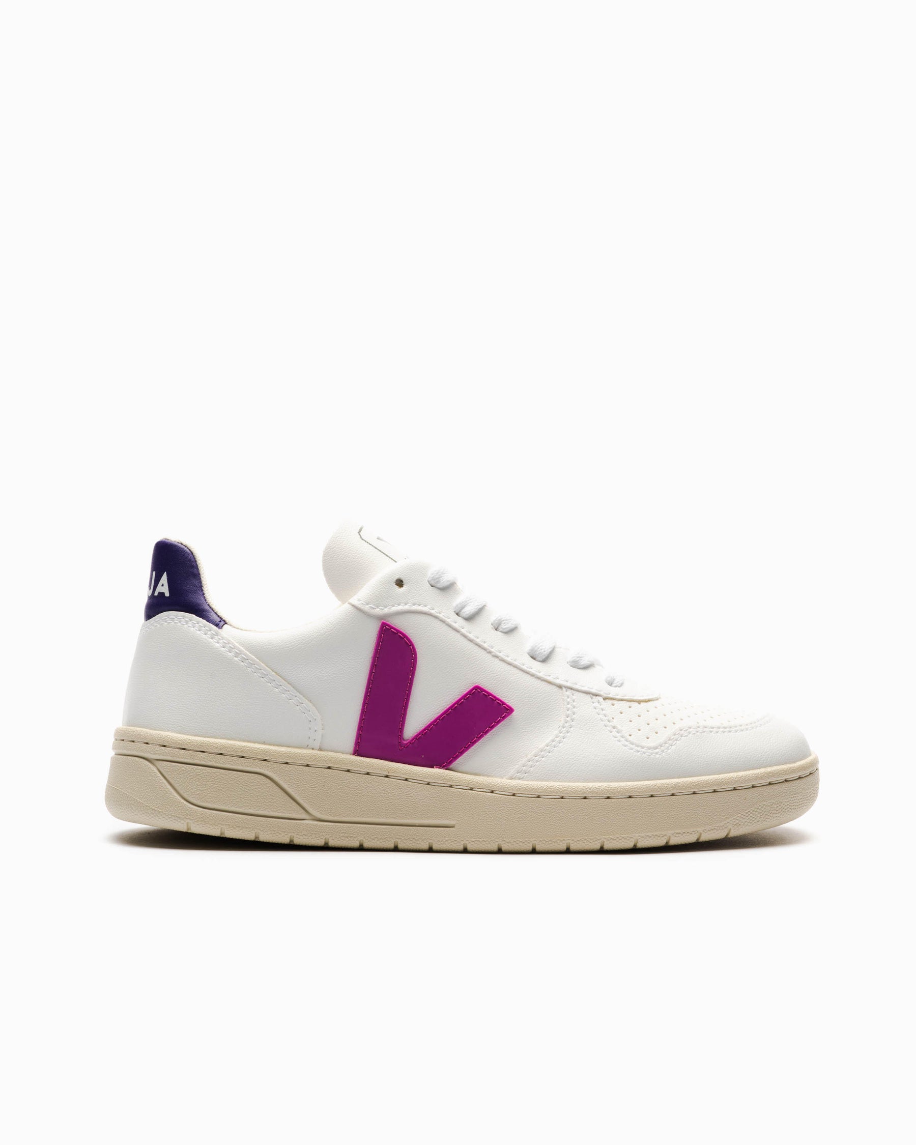 Veja WMNS V-10